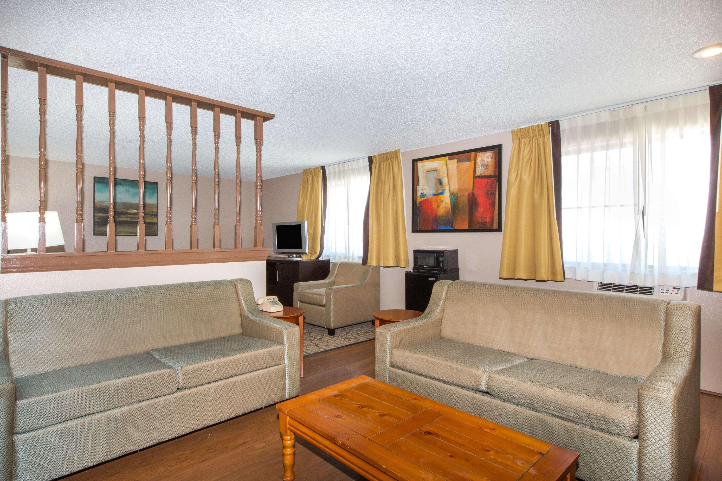 Hotel Super 8 By Wyndham Nampa Esterno foto