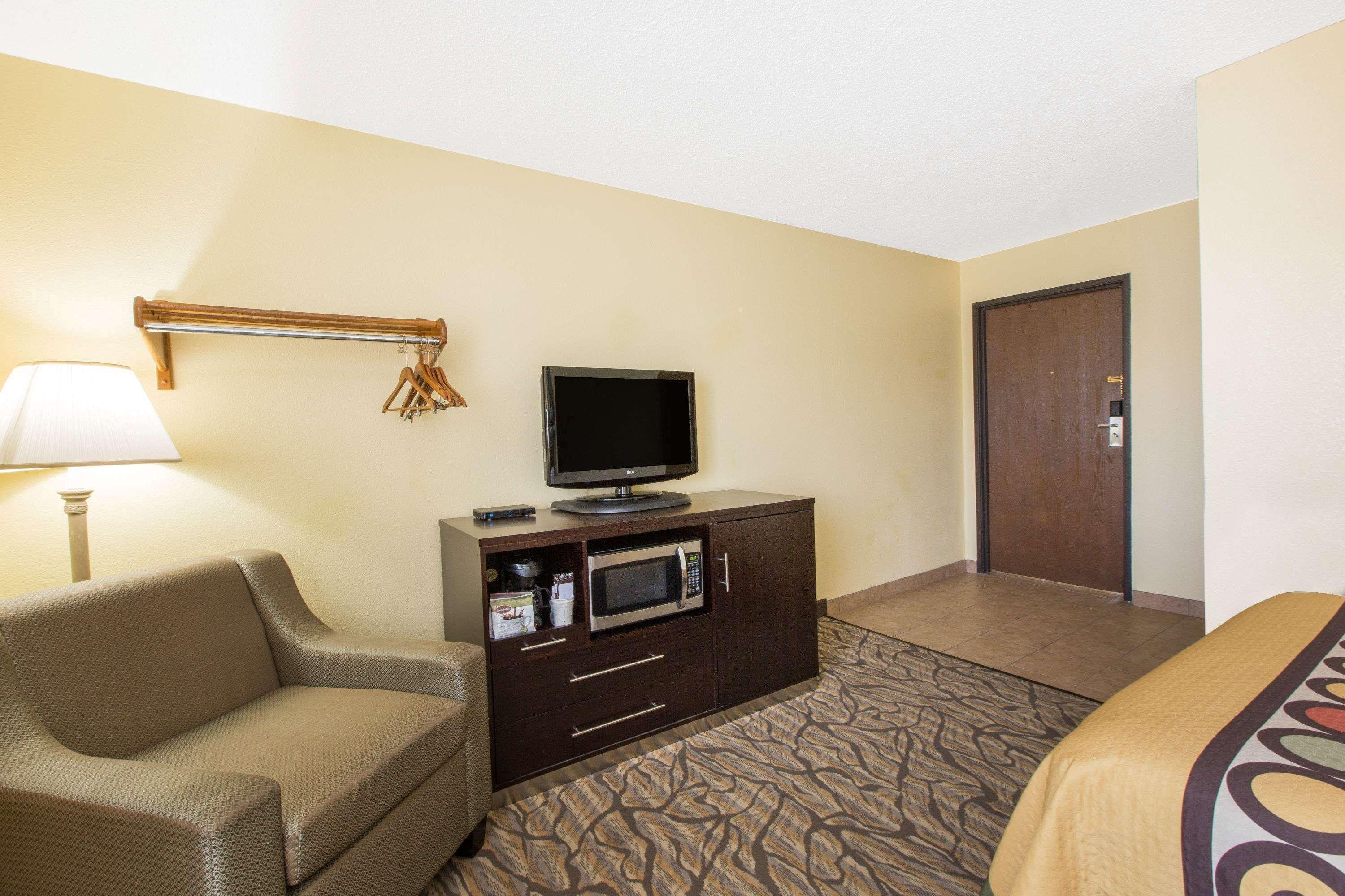Hotel Super 8 By Wyndham Nampa Esterno foto